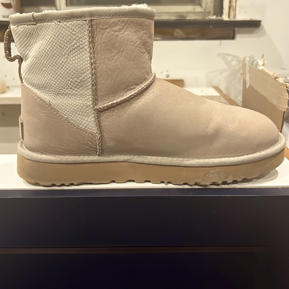 MINI UGGS - Picture 5 of 11